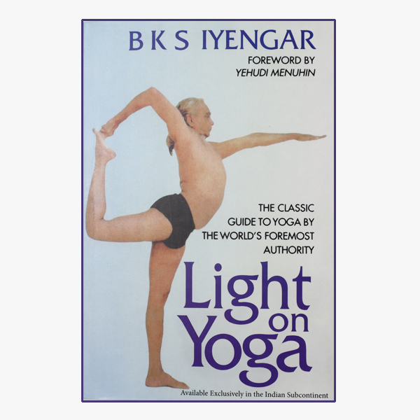 Light on Yoga - Yoga Book - Βιβλίο Γιόγκα