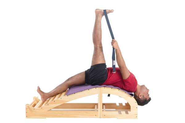 Viparita Dandasana Bench, Ξύλινος πάγκος γιόγκα για οπίσθιες κάμψεις, Yoga wooden props, Iyengar Yoga props, ξύλινο βοήθημα γιόγκα για backbends, Yoga therapy