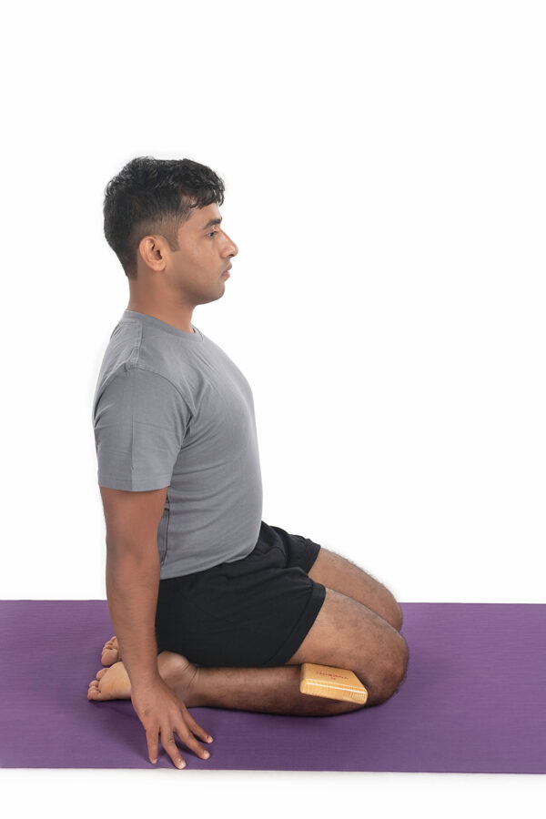 Σετ από μίνι σανίδες γιόγκα, yoga therapy, yoga knee wedges, θεραπεία στα γόνατα