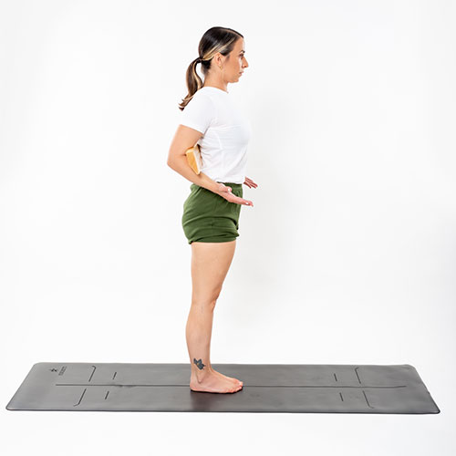 Τουβλάκι σφήνα - Yogikuti wooden yoga slanting Plank - Ξύλινη σφηνοειδής σανίδα γιόγκα - Iyengar Yoga Wooden Props - Ξύλινα βοηθήματα γιόγκα